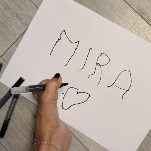 Fußkunst - Dein Name mit meinem Fuß geschrieben
