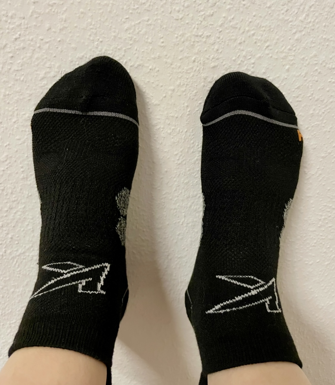 getragene weiche Sportsocken